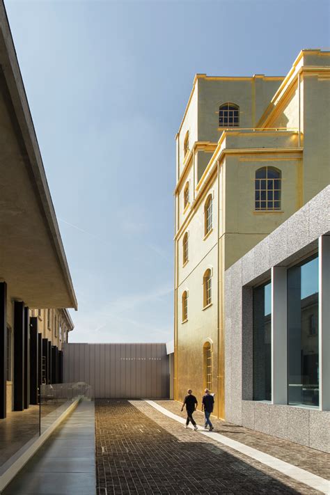 fondazione prada spaces outside gallery nord|oma fondazione prada.